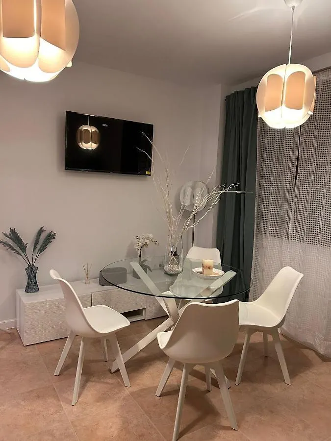 Apartamentos Esencia Ronda 0*,